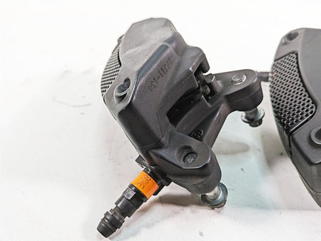 2018 Harley Touring FLHXSE CVO Street Glide Front Brake Caliper Set 41300209 {{ shop.shopifyCountryName }} - Mototech271