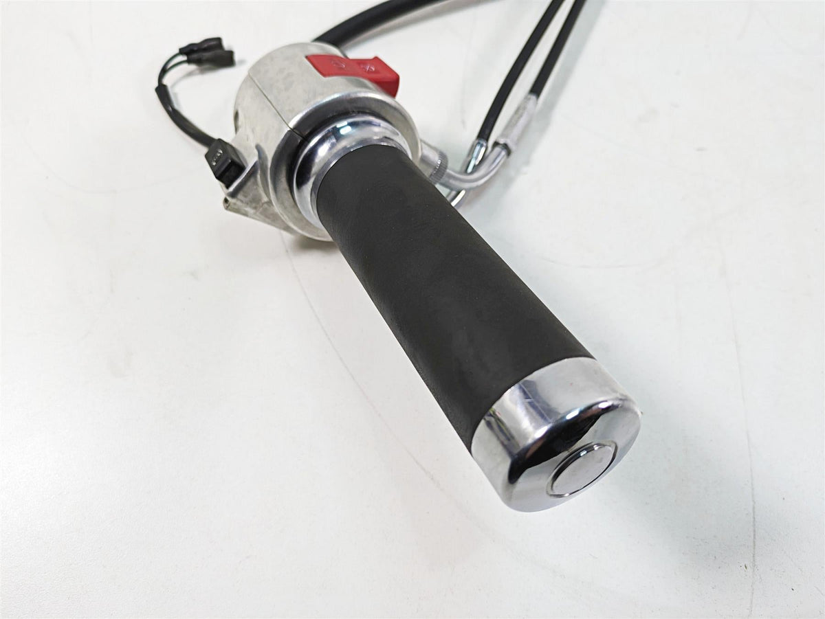 2006 Honda VT1100 C2 Shadow Right Hand Control Switch & Throttle 35013-MAH-A02 {{ shop.shopifyCountryName }} - Mototech271