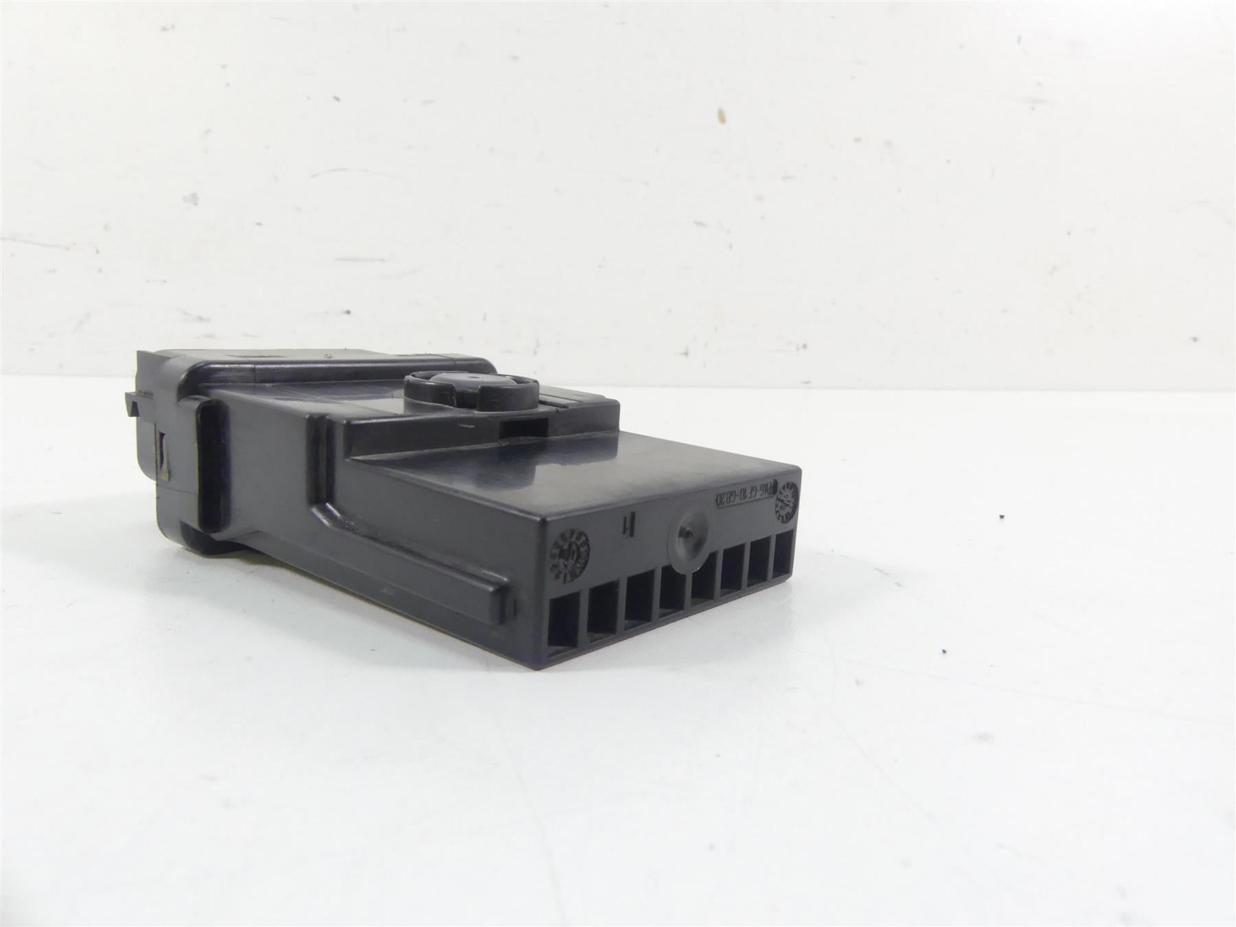 2017 BMW RnineT Racer K32 General Light Control Ecm Unit Module 8387905 {{ shop.shopifyCountryName }} - Mototech271