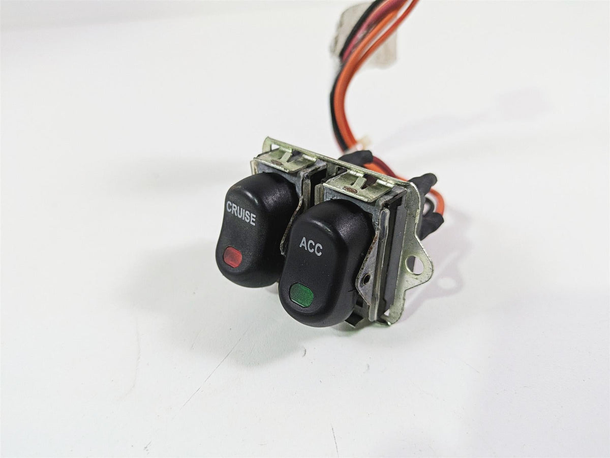 2009 Harley Touring FLHX Street Glide Auxiliary Cruise Switches 70321-06 {{ shop.shopifyCountryName }} - Mototech271