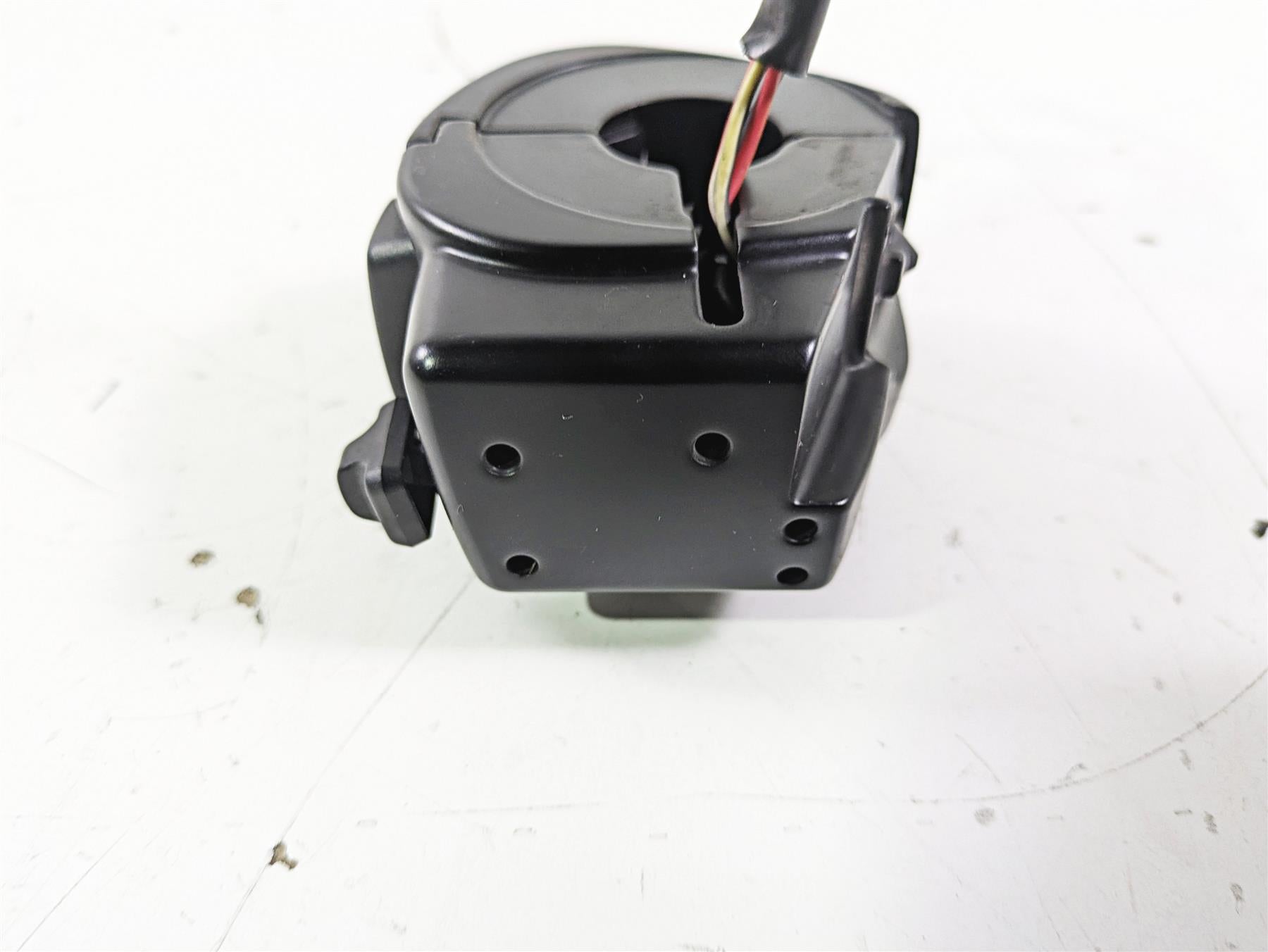 2016 Harley FLSTC Softail Heritage Left Hand Control Switch Cruise 71500288 {{ shop.shopifyCountryName }} - Mototech271