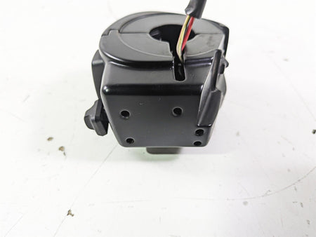 2016 Harley FLSTC Softail Heritage Left Hand Control Switch Cruise 71500288 {{ shop.shopifyCountryName }} - Mototech271