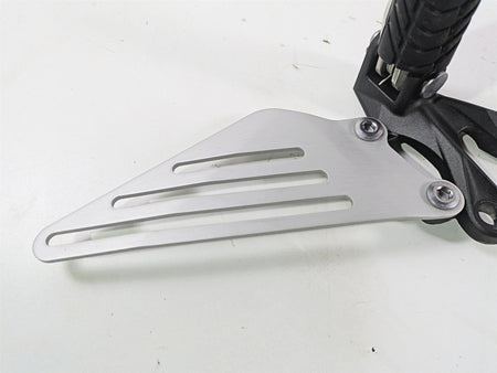 2023 Kawasaki ZX1400 ZX14R Ninja Front Left Rider Foot Peg Footpeg 35063-1337 {{ shop.shopifyCountryName }} - Mototech271