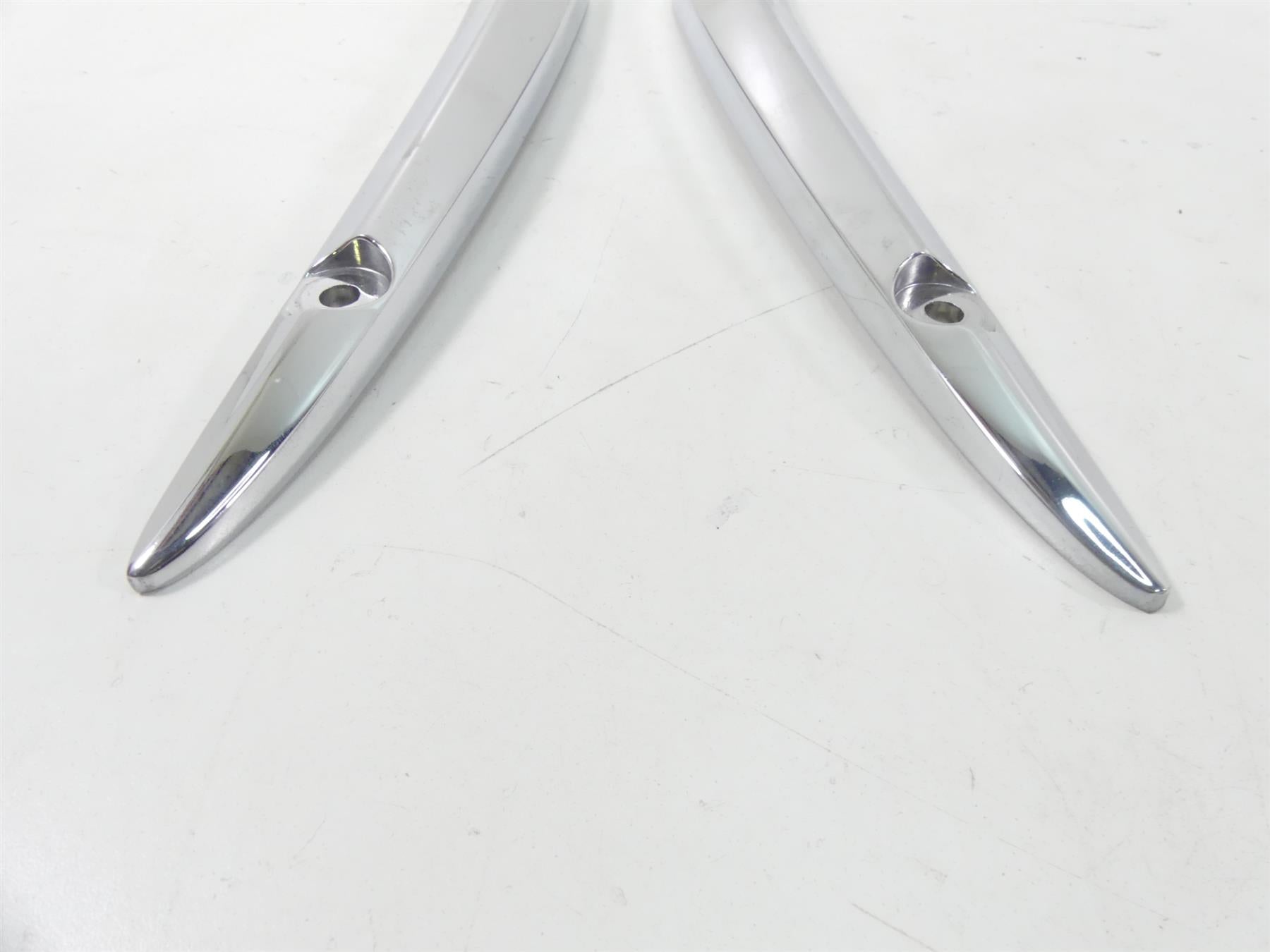 2007 Yamaha XVS1300 V-Star Rear Chrome Fender Struts Braces 3D8-2164G-00-00 {{ shop.shopifyCountryName }} - Mototech271