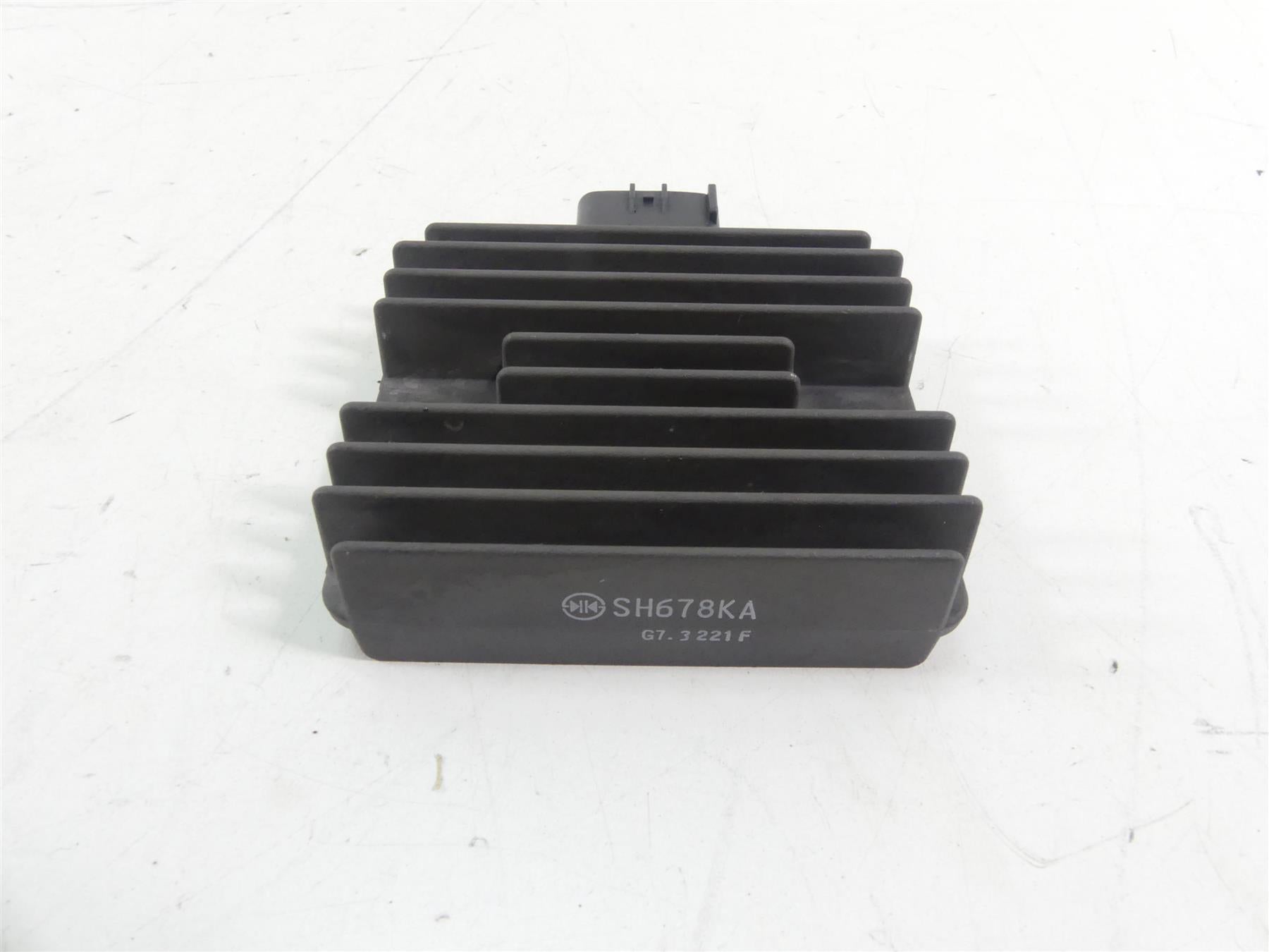 2018 Mv Agusta F3 800 RC Rectifier Voltage Regulator 8000B3206 SH678KA {{ shop.shopifyCountryName }} - Mototech271