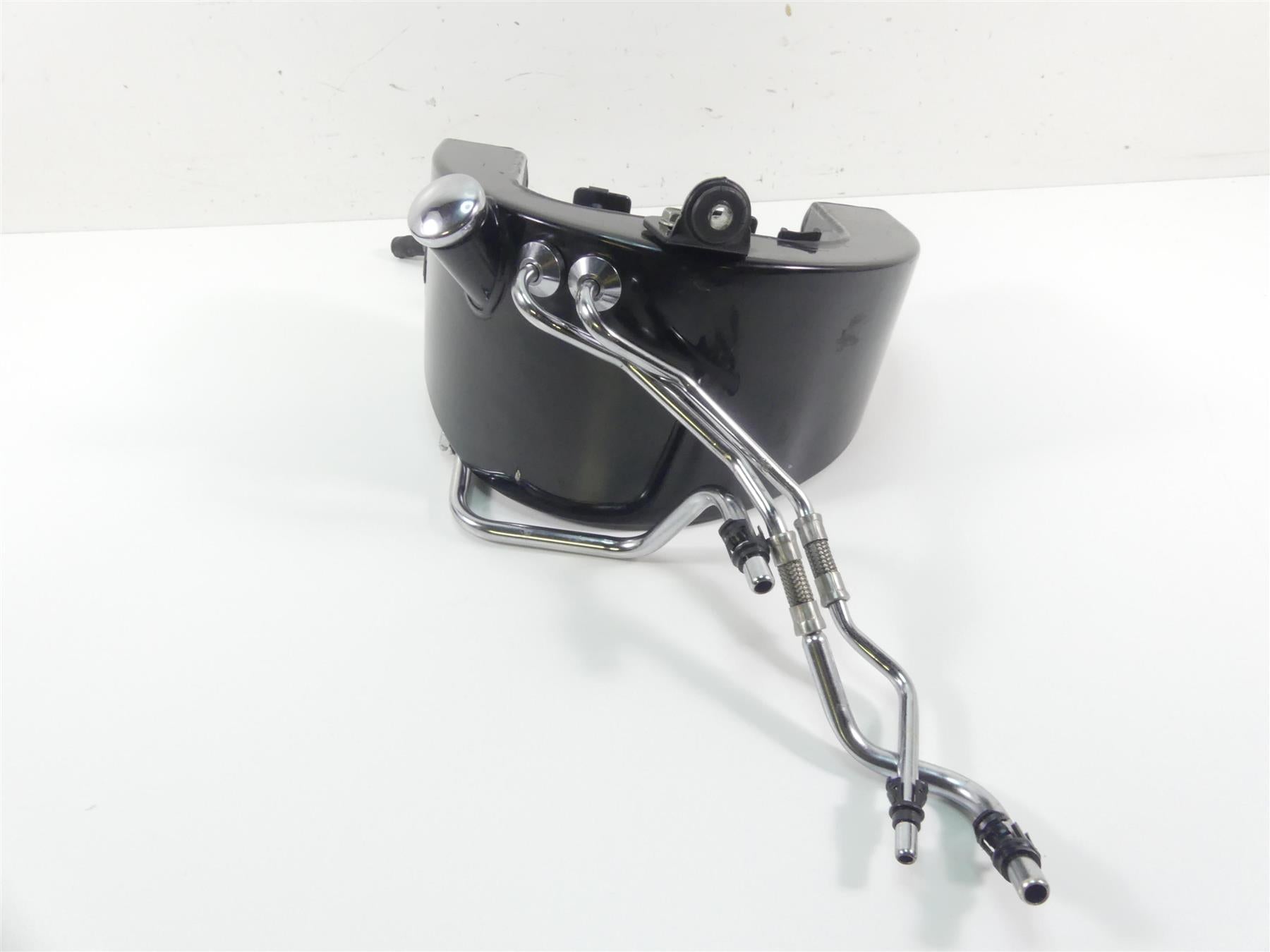 2008 Harley Softail FLSTSB Cross Bones Oil Tank Reservoir & Lines 62492-00B | Mototech271