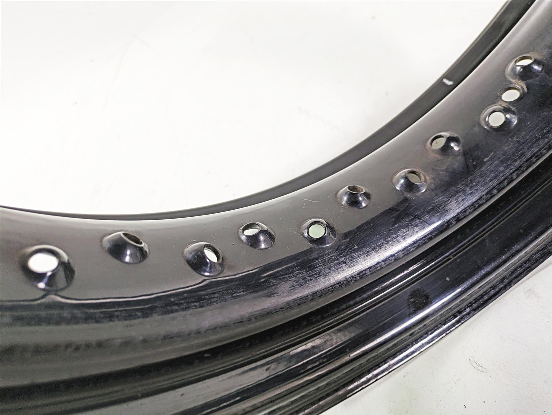 2017 Harley Dyna FXDB Street Bob Rear Wheel Rim 17x4.5 READ 41430-09A {{ shop.shopifyCountryName }} - Mototech271