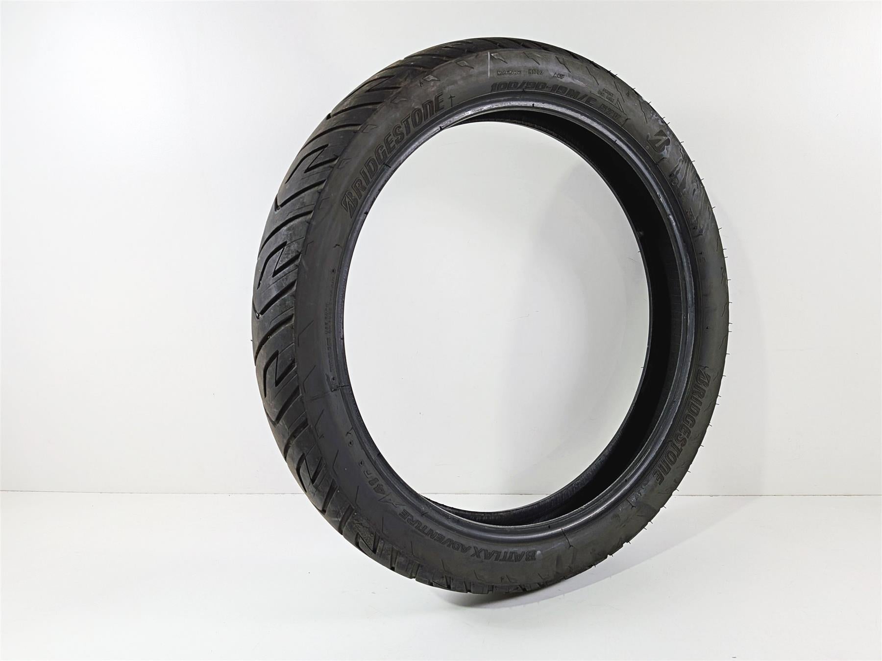 Used Motorcycle Front Tire Bridgestone Battlax Adventure A41F 100/90-19 8845 {{ shop.shopifyCountryName }} - Mototech271