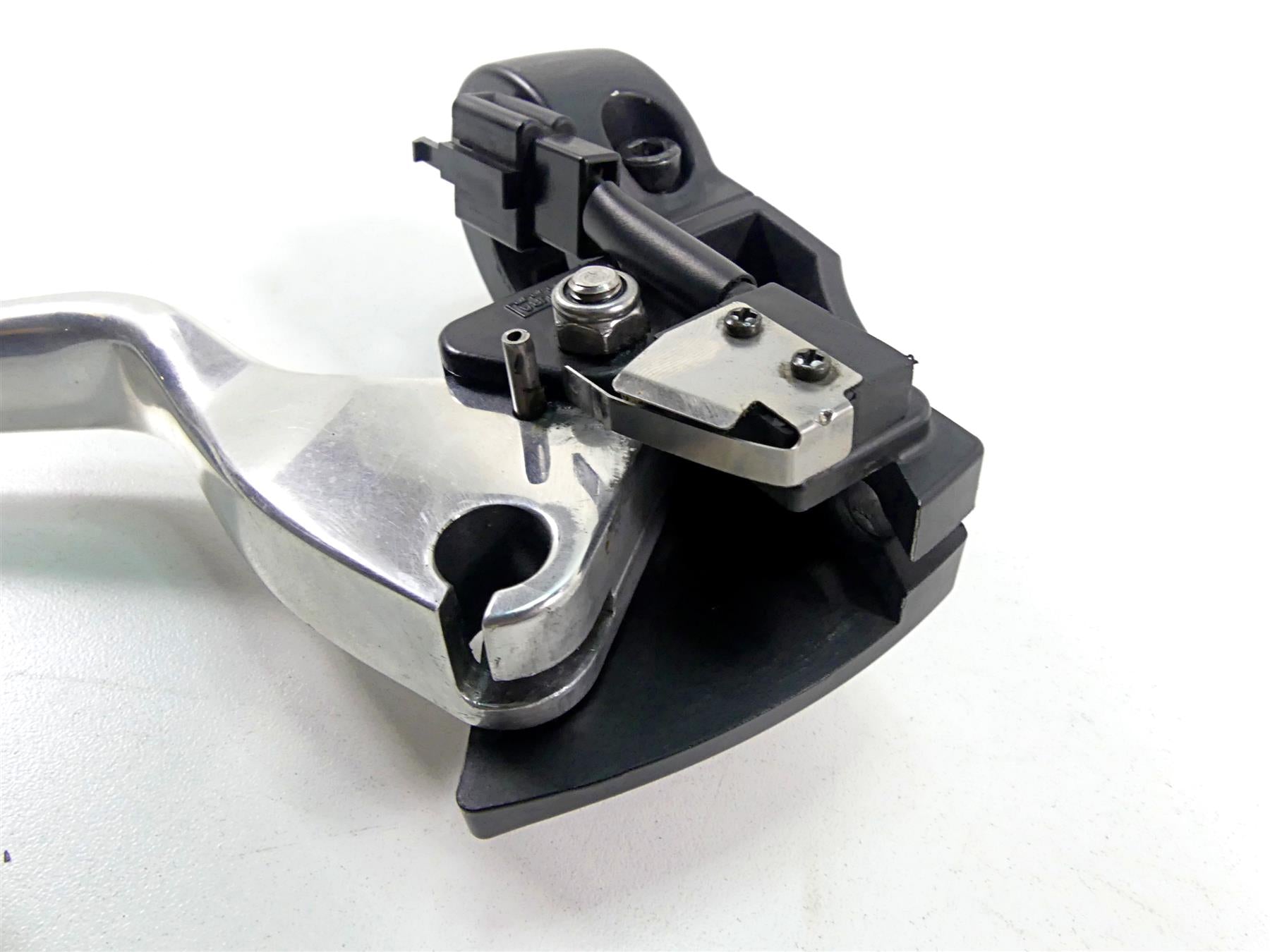 2011 Victory Cross Country Magura Clutch Perch & Lever 5135585 5135586 {{ shop.shopifyCountryName }} - Mototech271