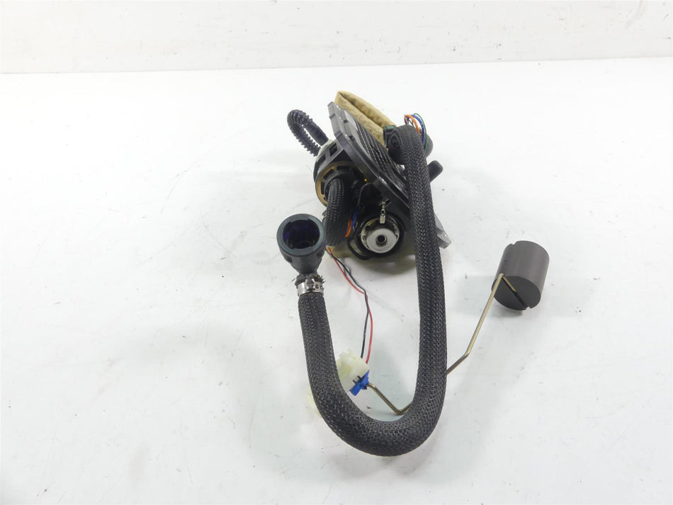 2013 Victory Cross Country Bosch Fuel Gas Petrol Pump - Tested 2521171 {{ shop.shopifyCountryName }} - Mototech271