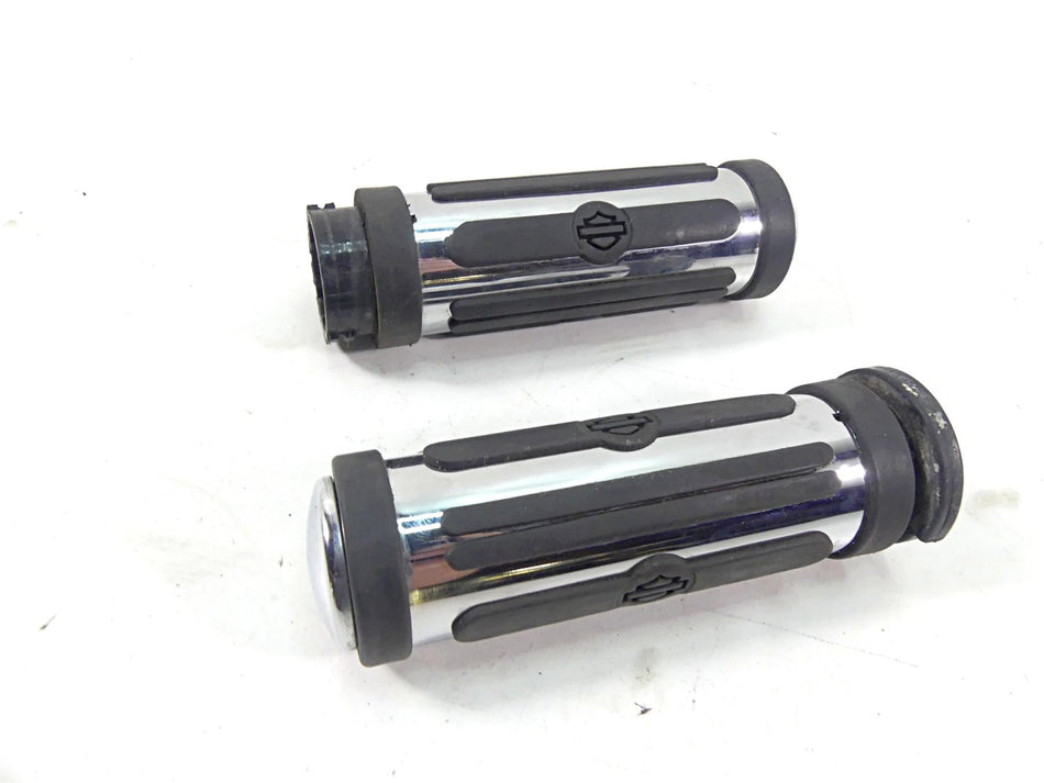 2004 Harley Touring FLHTCUI Electra Glide Left Right Hand Grip Set {{ shop.shopifyCountryName }} - Mototech271