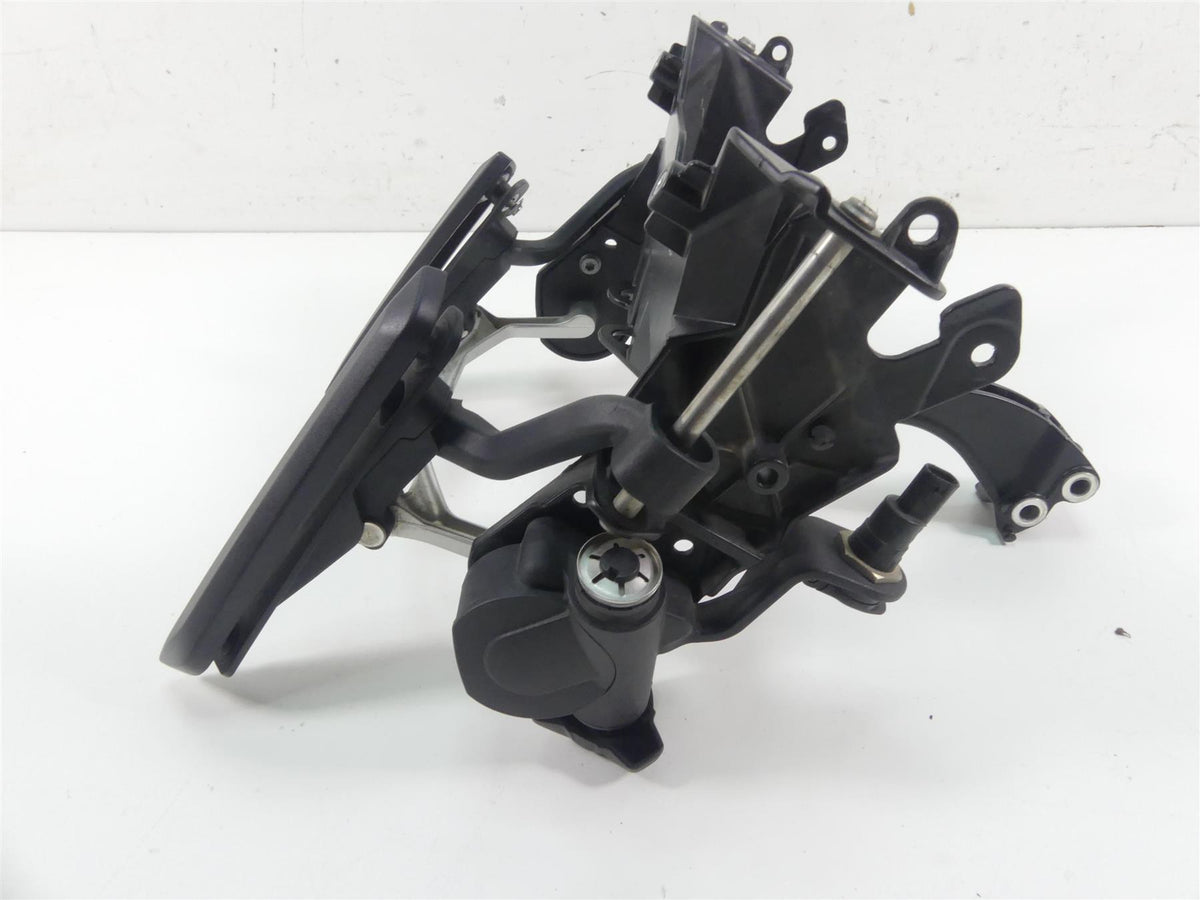 2019 BMW R1250GS K50 Front Panel Stay Carrier Windshield Adjuster 46638561351 {{ shop.shopifyCountryName }} - Mototech271