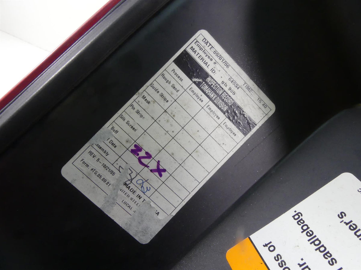 2007 Harley Touring FLHTCU SE CVO Electra Glide Right Saddlebag Case 88277-07 {{ shop.shopifyCountryName }} - Mototech271