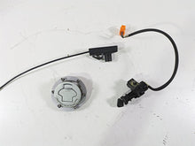 Load image into Gallery viewer, 2004 BMW R1150GS R21 Ignition Switch Key Lock Set 51252313183 | Mototech271

