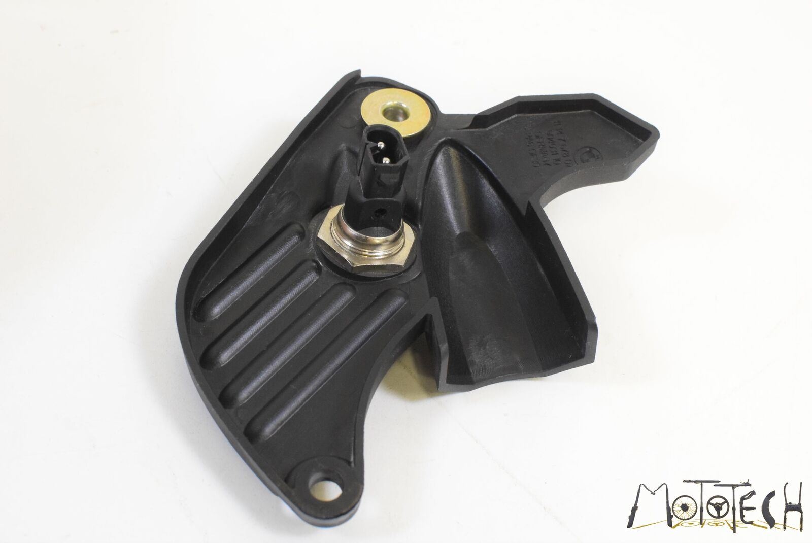2006 BMW K1200S K1200 S K40 AUX 12V Plug Cover Fairing 11147678072 {{ shop.shopifyCountryName }} - Mototech271