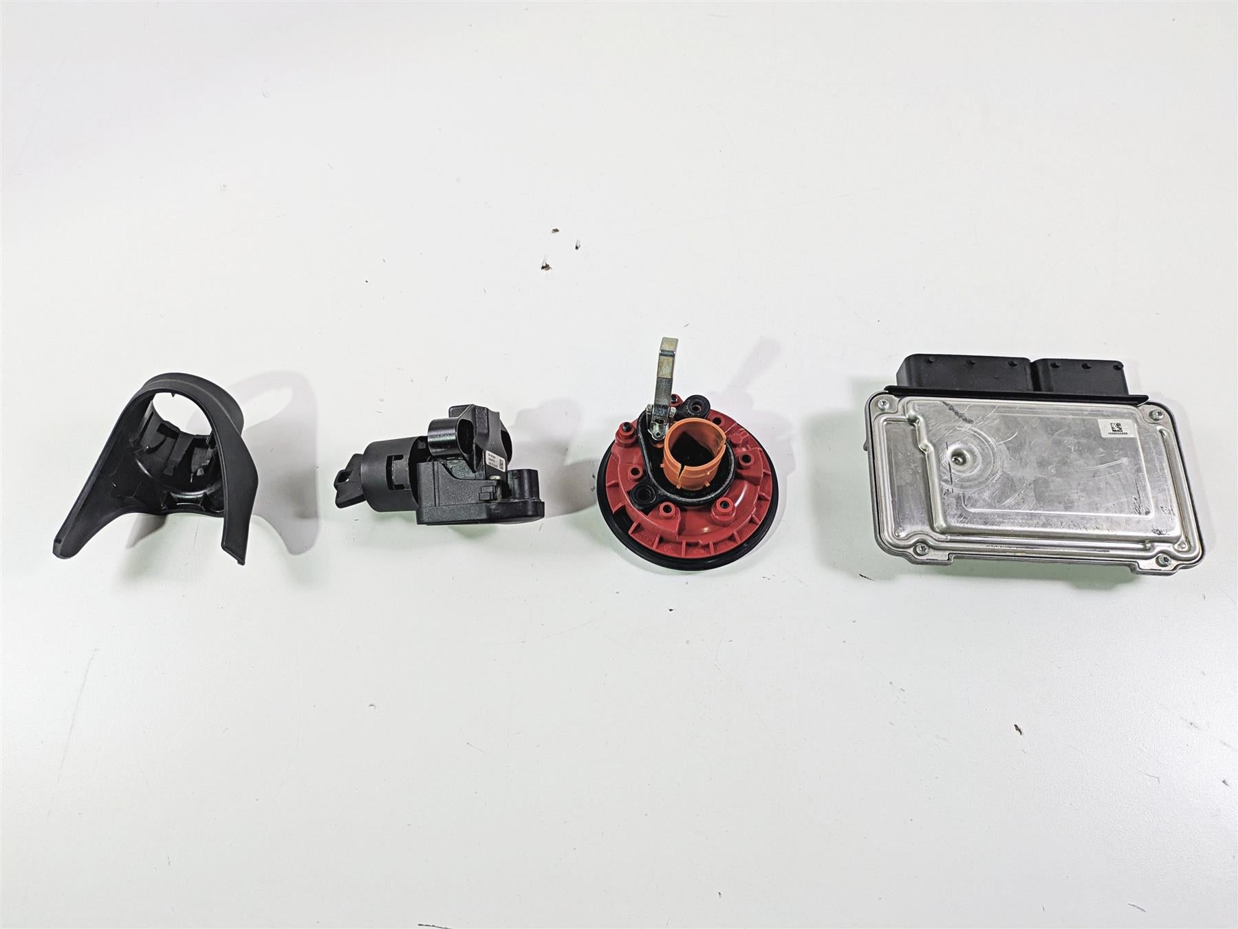 2018 BMW R nineT Urban GS K33 Cdi Ecm Ignition Switch Cap Set - Read 13618392346 {{ shop.shopifyCountryName }} - Mototech271