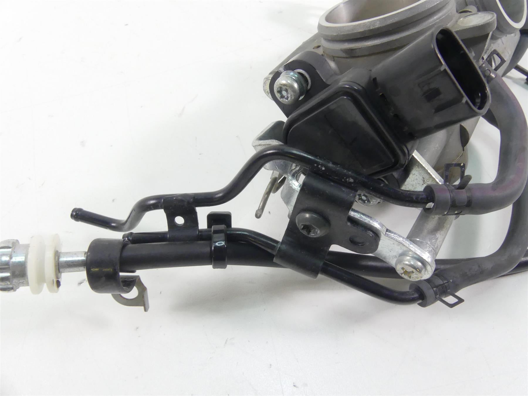 2009 Yamaha XV1700 Road Star Warrior Mikuni Throttle Body Bodies 5PX-13750-02-00 {{ shop.shopifyCountryName }} - Mototech271