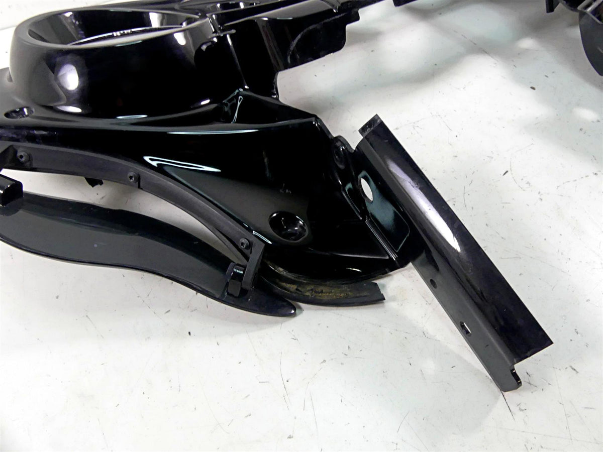 2015 Harley Touring FLHXS Street Glide Inner Front Fairing Cover 570000111 {{ shop.shopifyCountryName }} - Mototech271