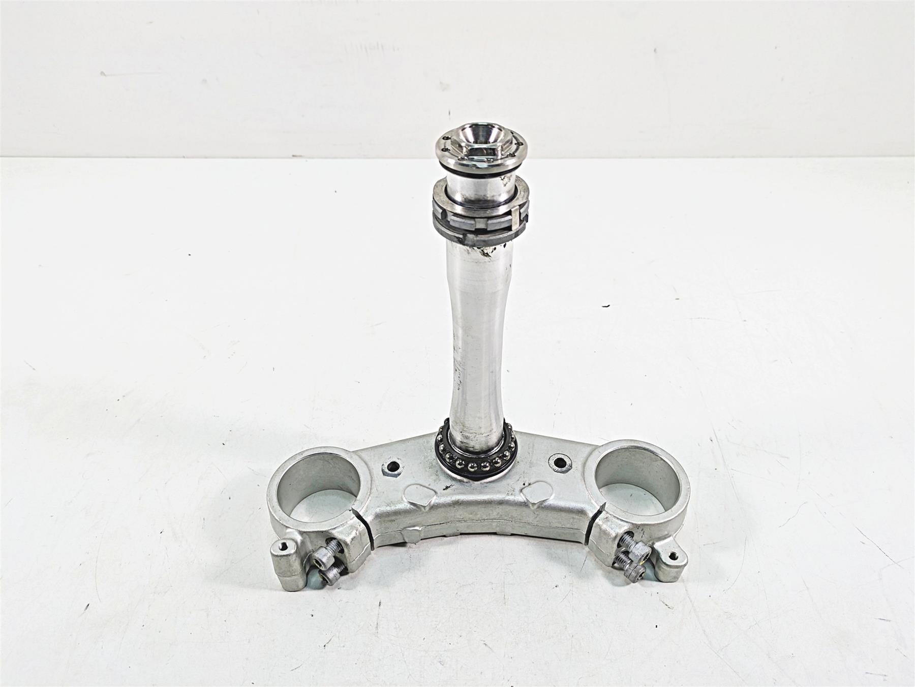 2021 Aprilia RS660 Lower Triple Tree Steering Clamp 53mm 2B005255 {{ shop.shopifyCountryName }} - Mototech271