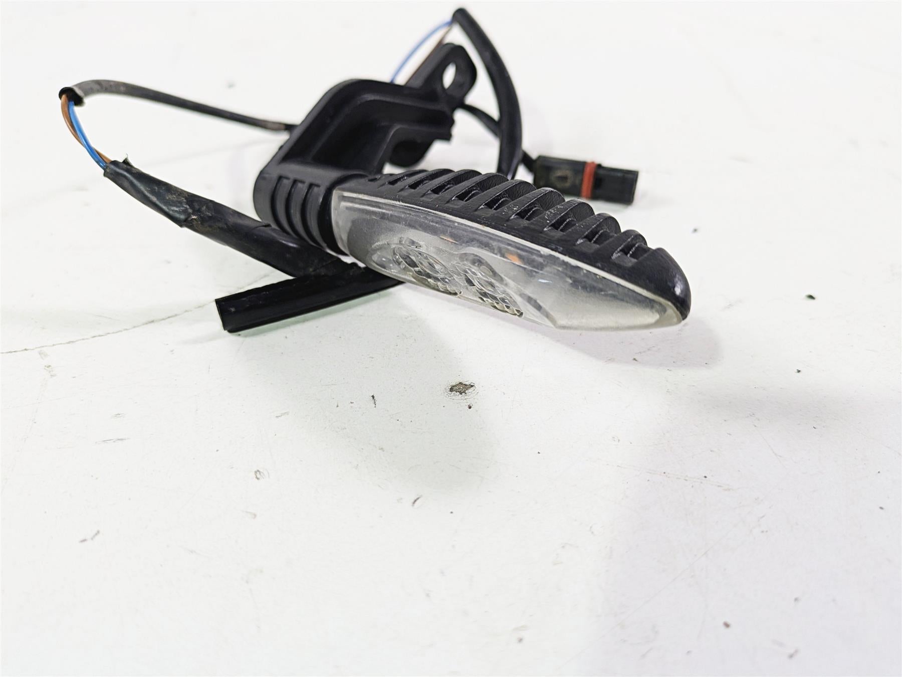 2015 BMW R1200GS Adv K51 Left Oem Rear LED Blinker Turn Signal 63238522500 {{ shop.shopifyCountryName }} - Mototech271