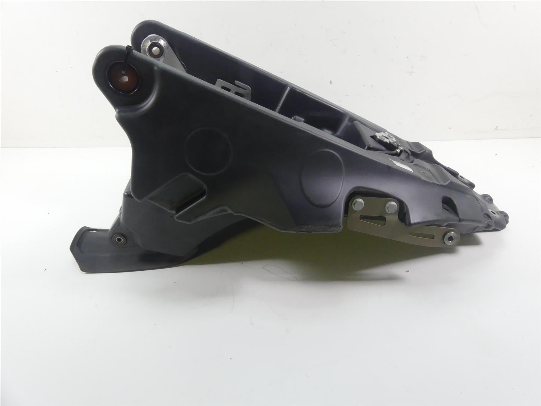 2017 Husqvarna 701 Enduro Plastic Fuel Gas Petrol Tank 27007113000 {{ shop.shopifyCountryName }} - Mototech271