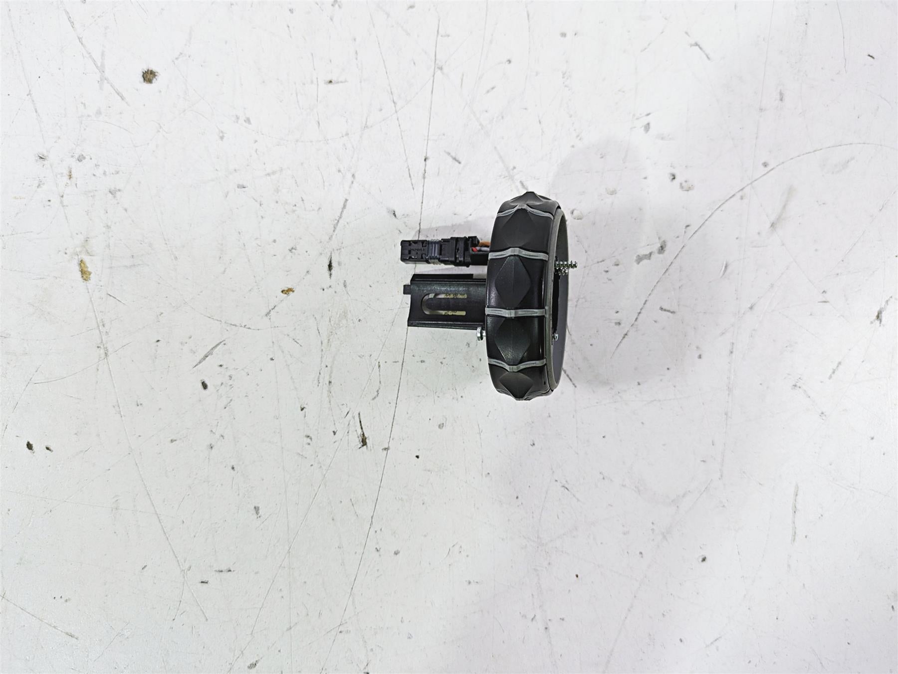 2014 BMW R1200 RT RTW K52 Round Multi Control Switch 7713937 61317727498 {{ shop.shopifyCountryName }} - Mototech271