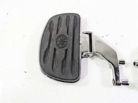 2004 Yamaha XVZ1300 Royal Star Rear Passenger Floorboard Set 4XY-27430-00-00 {{ shop.shopifyCountryName }} - Mototech271
