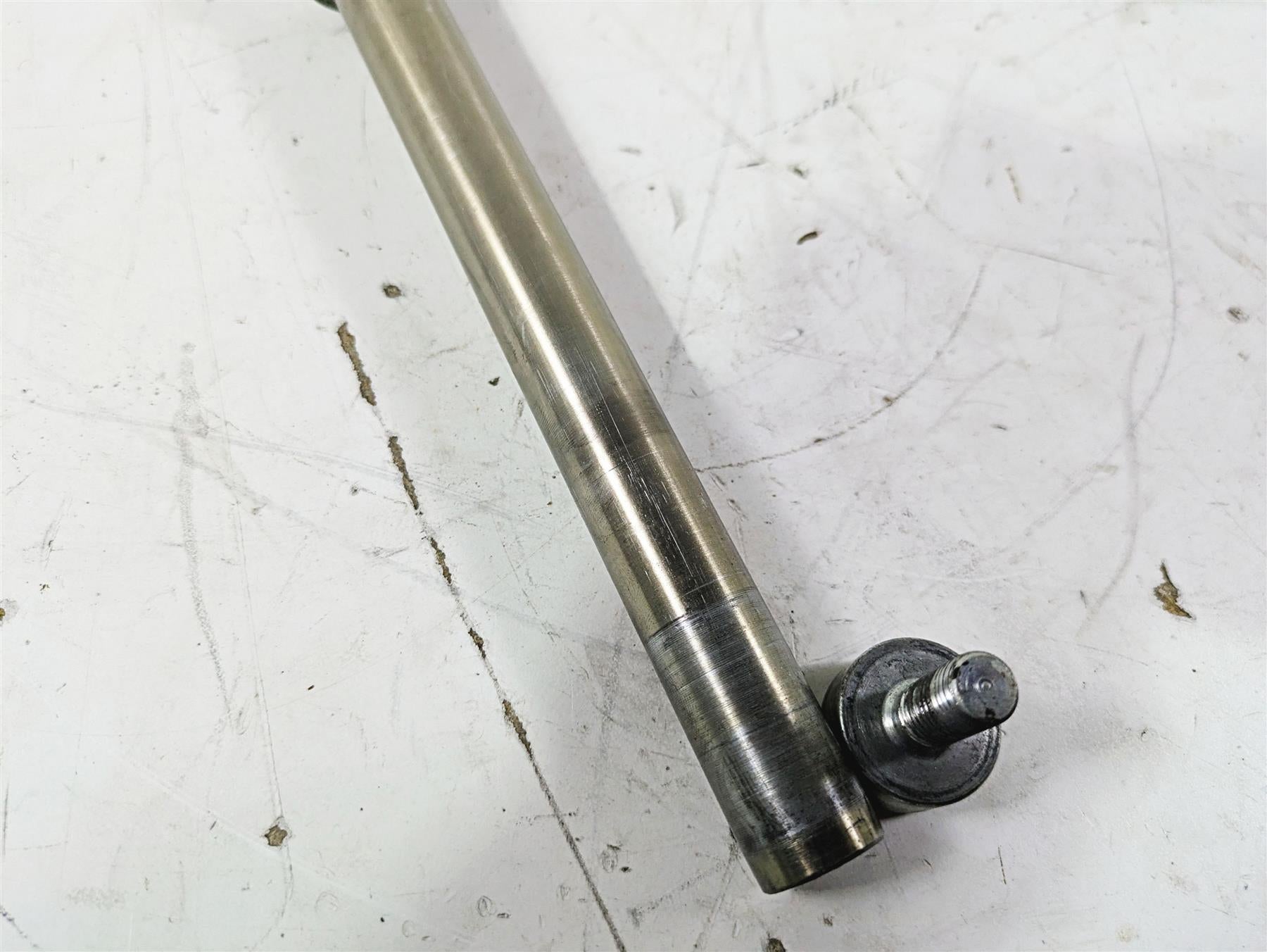 2004 Victory Kingpin Straight Front Axle Wheel Spindle 5133593 5137438 {{ shop.shopifyCountryName }} - Mototech271