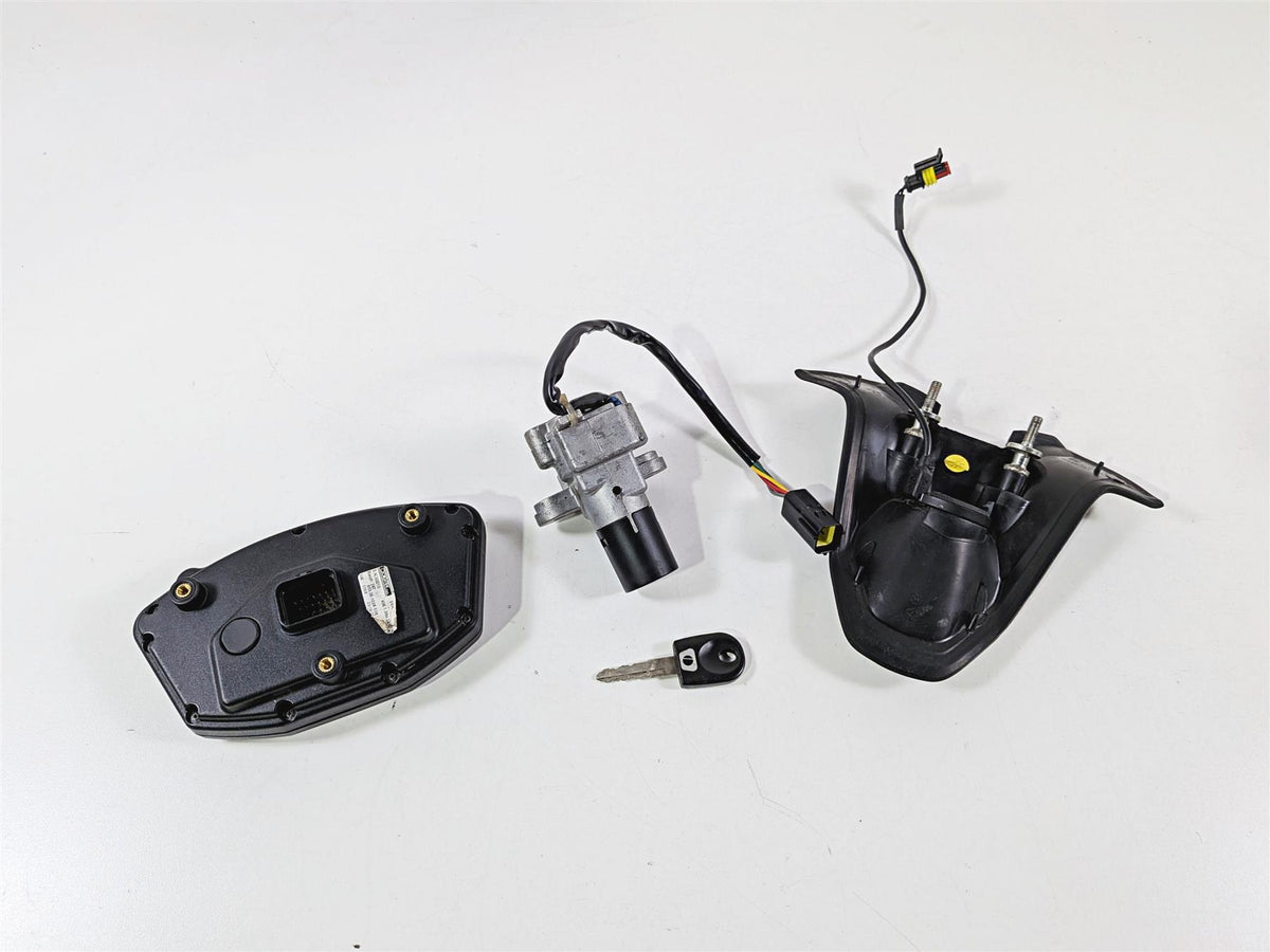 2008 Ducati 1098 SBK Speedometer Ignition Switch Key Set 40610602A 59820541A-Mototech271