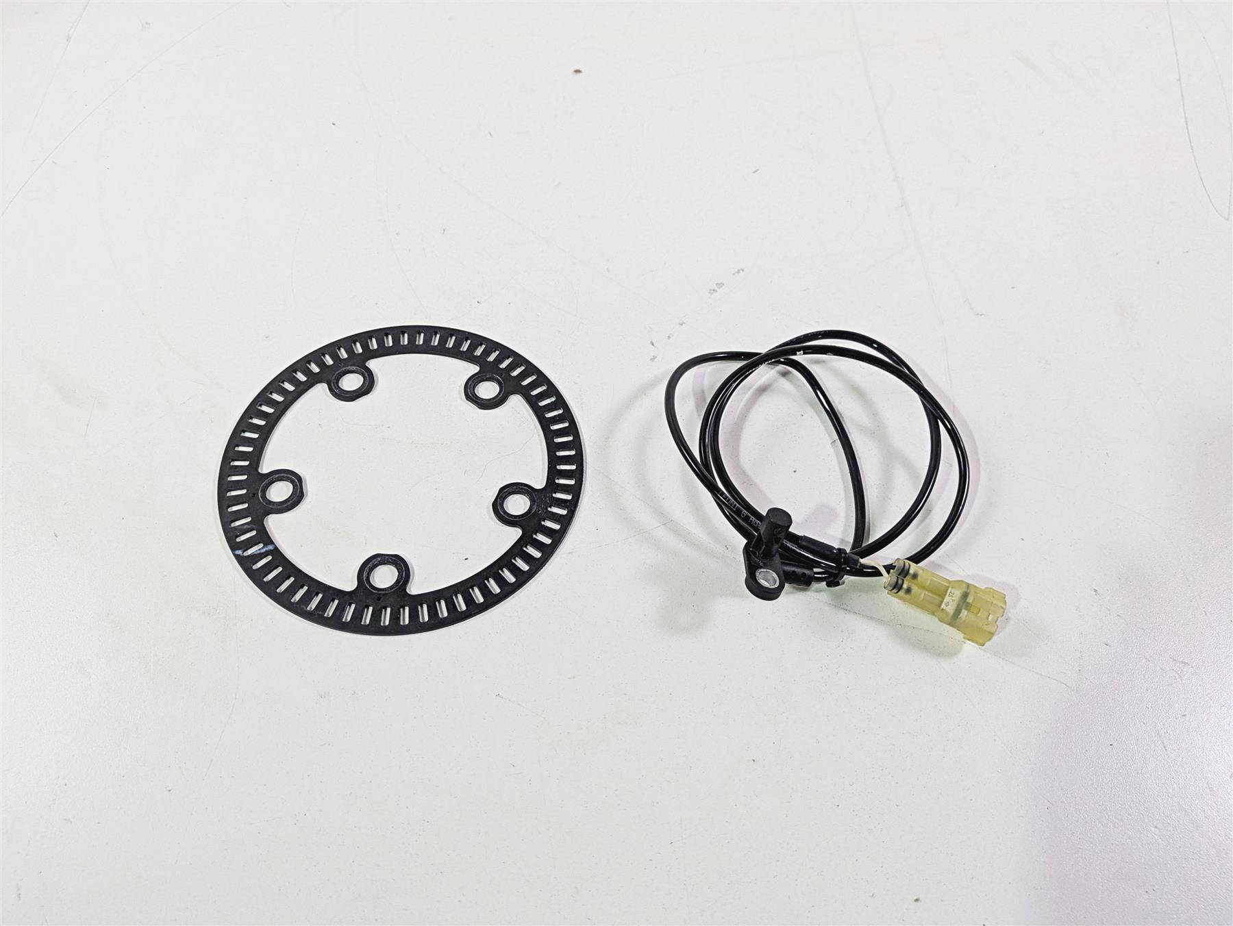 2024 Triumph Street Triple 765 R Front Wheel Speed Abs Brake Sensor T2022799