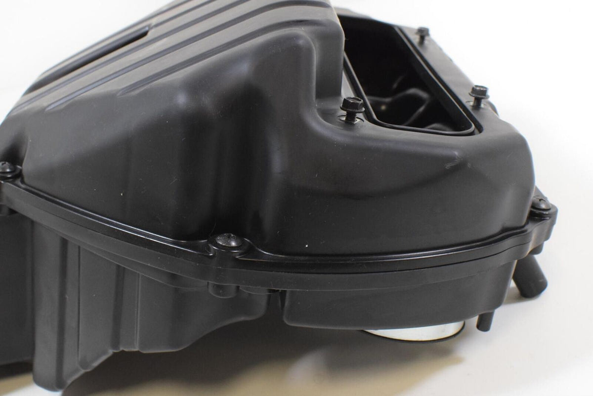2008 Kawasaki ZX6R ZX6 R ZX636 Ninja Air Filter Cleaner Breather Housing 11010-0 {{ shop.shopifyCountryName }} - Mototech271