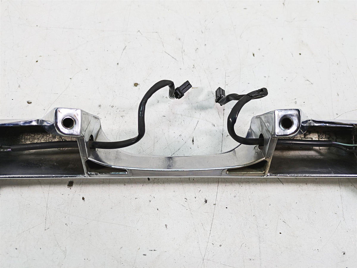 2008 Harley FLHTCU Electra Glide Rear Turn Signal Blinker Bar 68510-74C {{ shop.shopifyCountryName }} - Mototech271