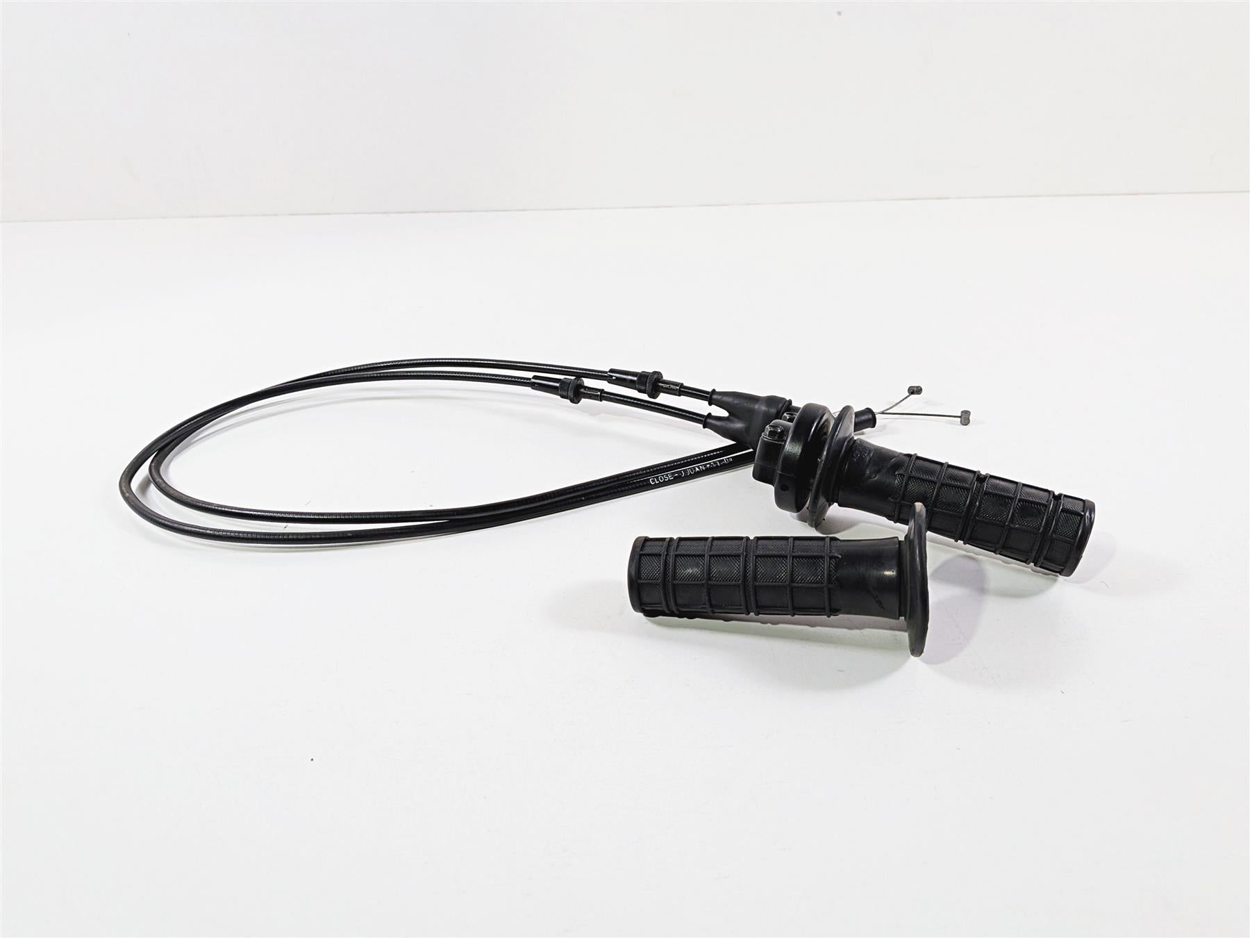 2005 KTM 950 LC8 Adventure Throttle Grip Handle Set 58702010000 {{ shop.shopifyCountryName }} - Mototech271