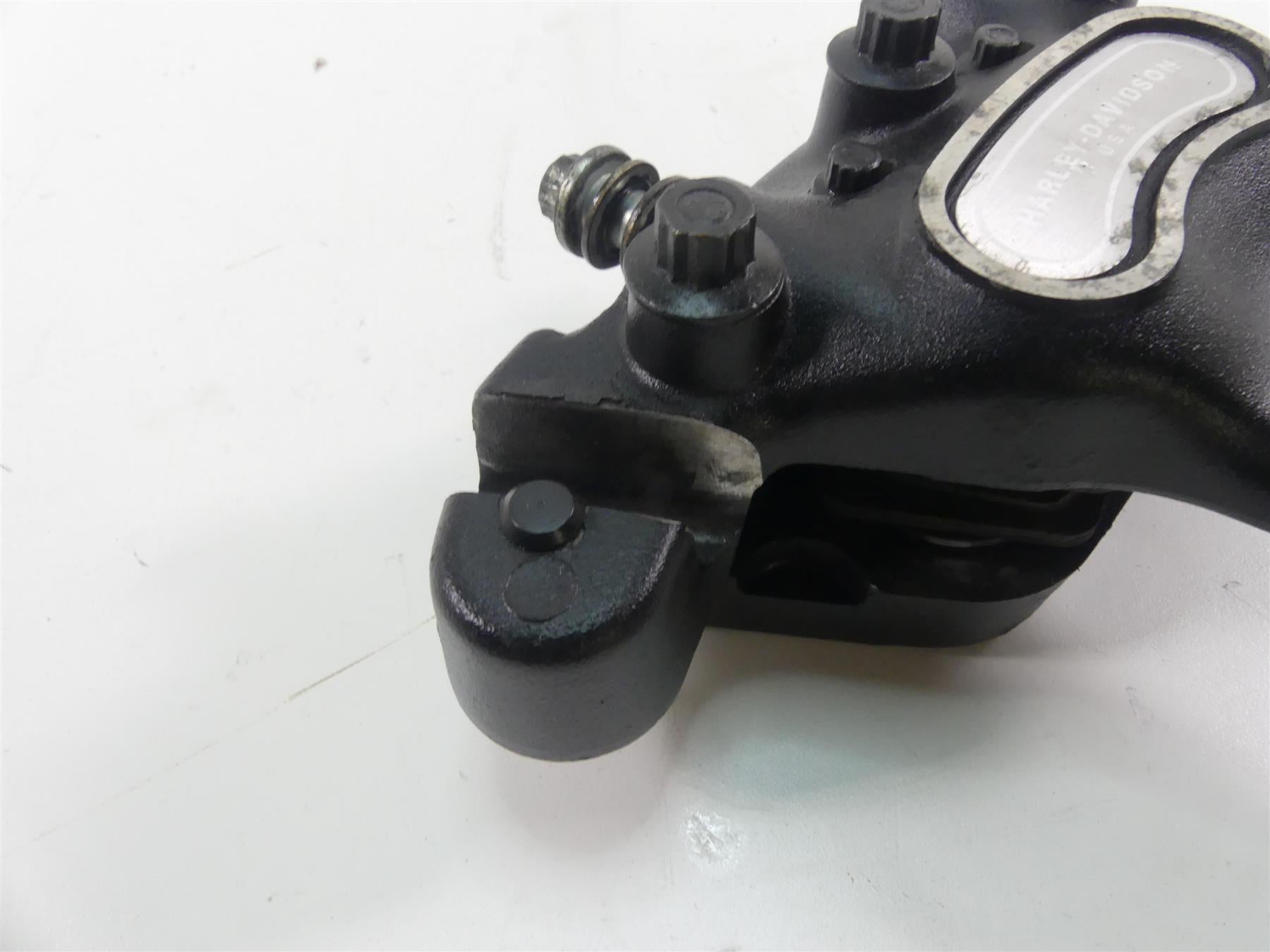 2003 Harley Sportster XL1200 C 100th Anniv Rear Brake Caliper + Mount 40925-00A {{ shop.shopifyCountryName }} - Mototech271
