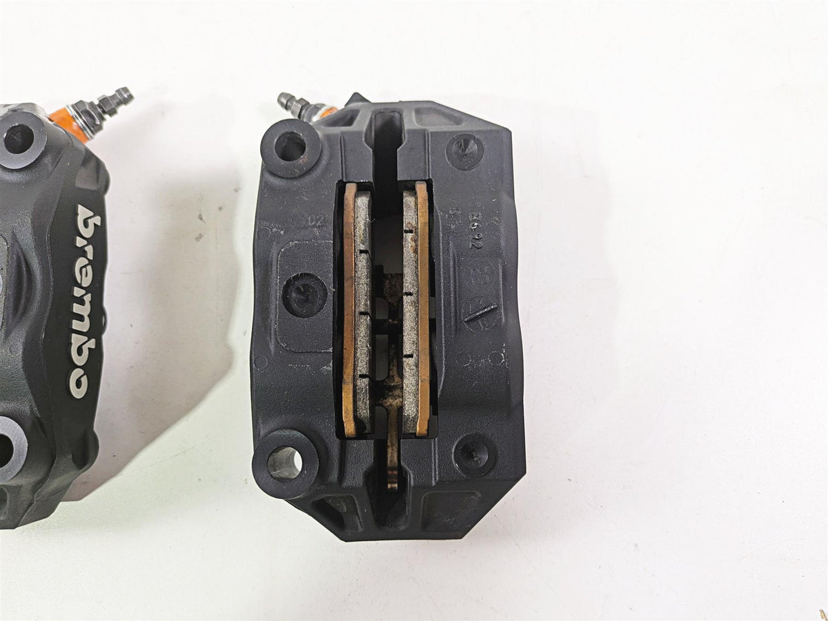 2024 Triumph Street Triple 765 R Front Brembo Brake Caliper Set 100mm T2022510 {{ shop.shopifyCountryName }} - Mototech271