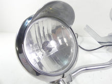 Load image into Gallery viewer, 2006 Harley Touring FLHTCUI Electra Glide Front Spot Light Blinker Set 68712-94A | Mototech271
