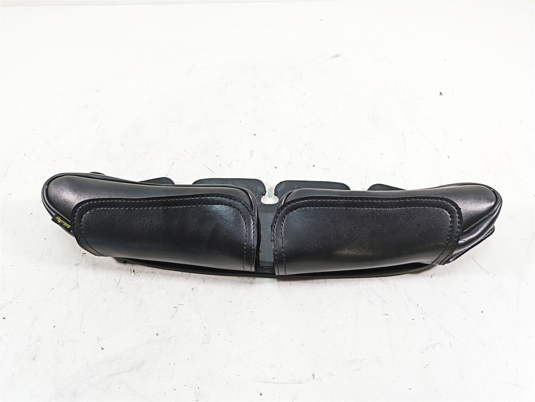 2010 Harley Touring FLHTCU Electra Glide Willie Max Windshield Bags 4725 {{ shop.shopifyCountryName }} - Mototech271