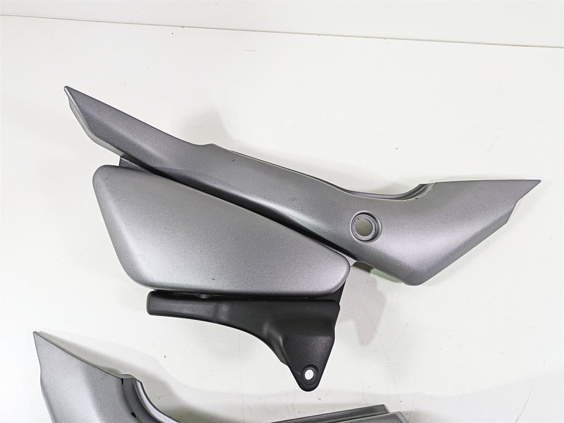 2016 Suzuki M109R VZR1800 Boulevard Side Cover Fairing Set 47210-48GA0 {{ shop.shopifyCountryName }} - Mototech271