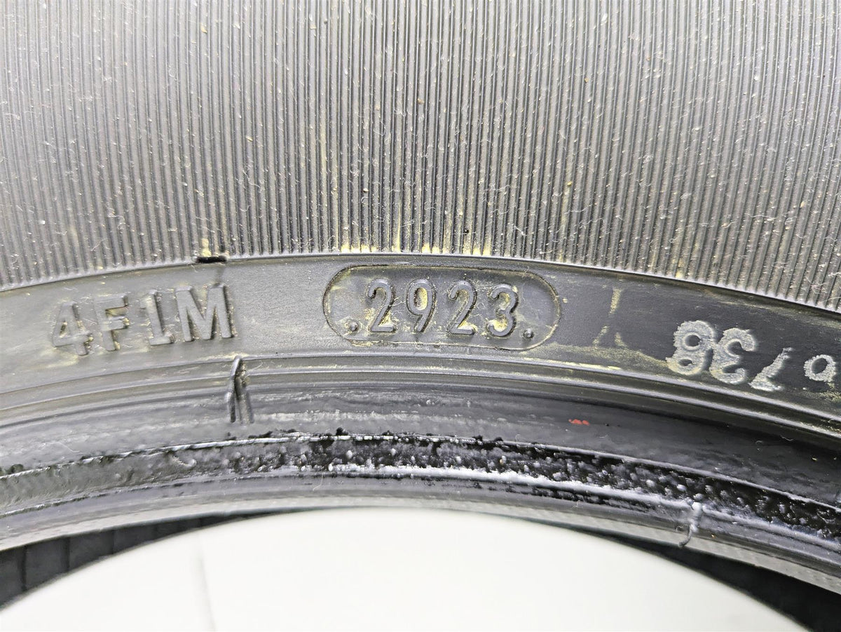 Used Rear Motorcycle Harley Tire Dunlop D401T 150/80R16 DOT2923 45064088 {{ shop.shopifyCountryName }} - Mototech271