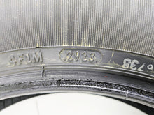 Load image into Gallery viewer, Used Rear Motorcycle Harley Tire Dunlop D401T 150/80R16 DOT2923 45064088

