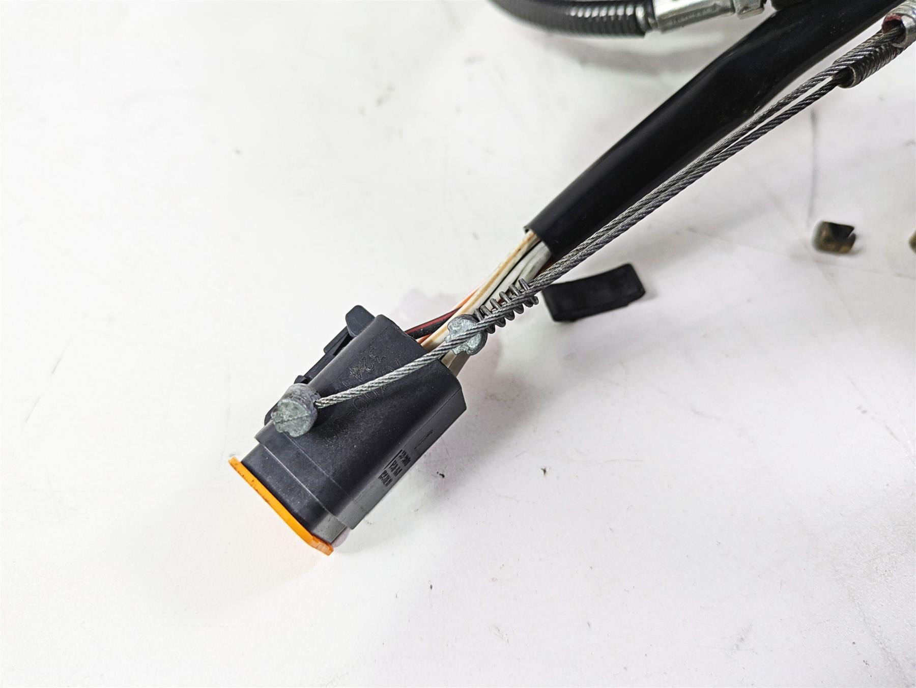 2002 Harley Dyna FXDL Low Rider Right Hand Throttle Control Switch 71684-06A {{ shop.shopifyCountryName }} - Mototech271