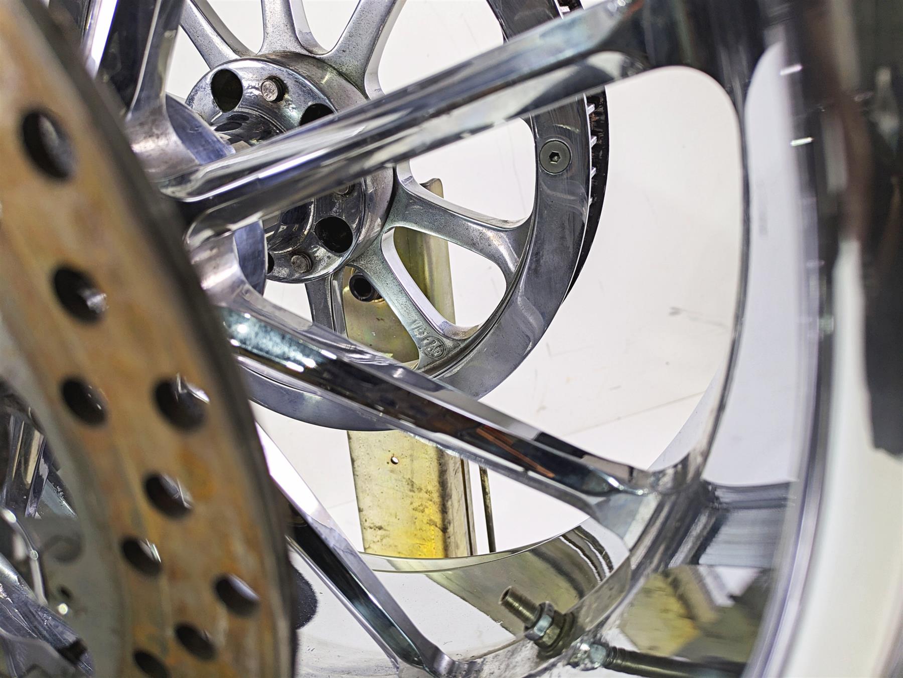 2004 Big Dog Chopper Straight Billet Rear Wheel Rim & Pulley 8.5x18 65T Pulley {{ shop.shopifyCountryName }} - Mototech271