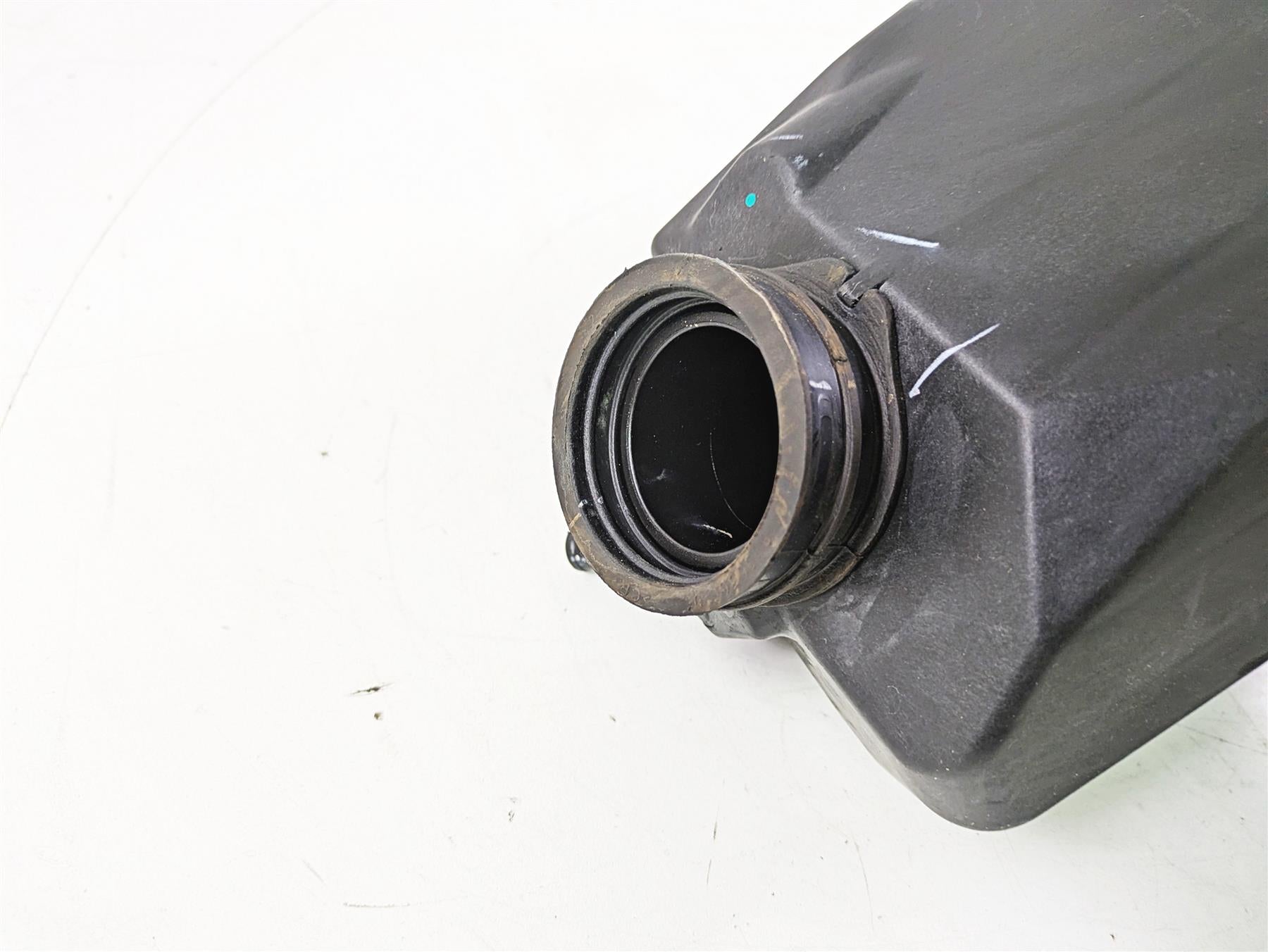 2023 BMW G310R K03 Air Box Cleaner Breather Filter 13719452919 {{ shop.shopifyCountryName }} - Mototech271