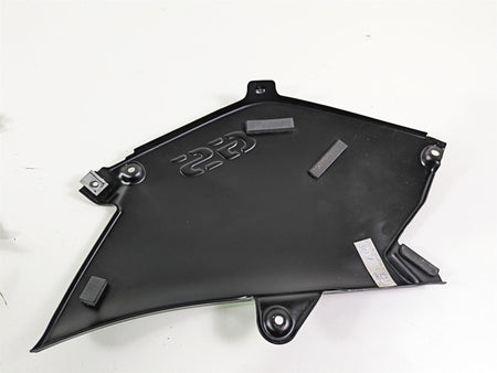 2006 BMW R1200GS K255 Adv Between Leg Side Cover Set 46637698234 46637727269 {{ shop.shopifyCountryName }} - Mototech271