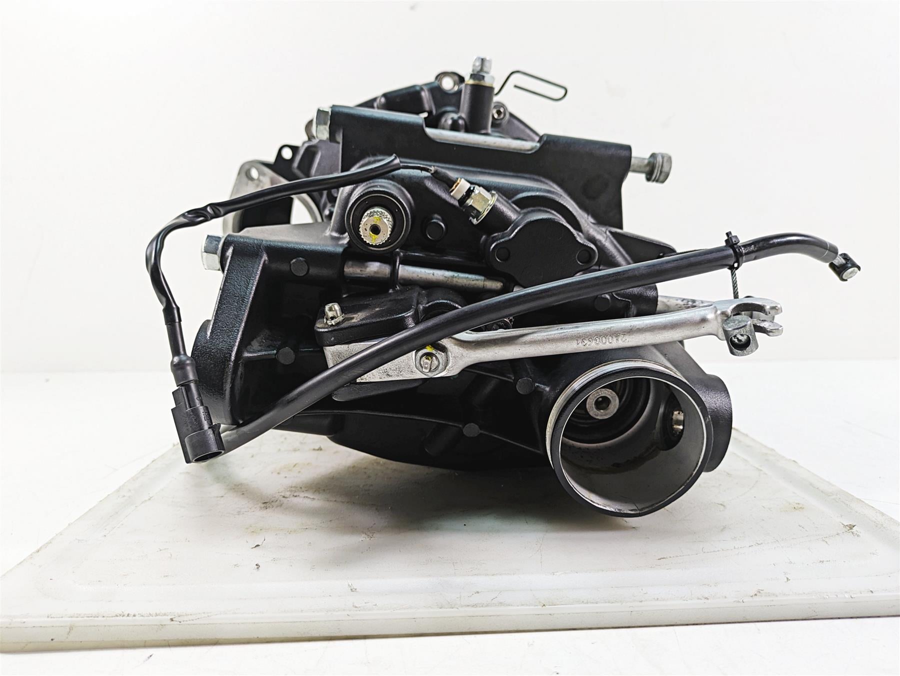 2020 Moto Guzzi V85 TT Adventure Transmission Gear Box - 3k Only 2A0010035 {{ shop.shopifyCountryName }} - Mototech271