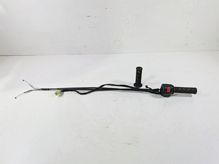 2021 Kawasaki Z900 ZR900 Right Hand Control Switch Throttle Grip Set 46091-0500 {{ shop.shopifyCountryName }} - Mototech271