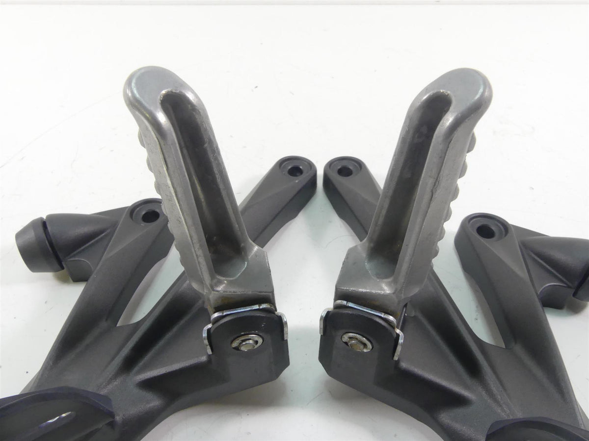 2021 Kawasaki ZX1400 ZX14R Ninja Rear Passenger Footpeg Set 35063-0783-18R {{ shop.shopifyCountryName }} - Mototech271