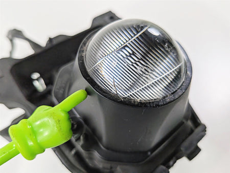 2025 Yamaha YZF R7 Headlight Head Light Lamp Lens - Read BEB-84300-03-00 {{ shop.shopifyCountryName }} - Mototech271