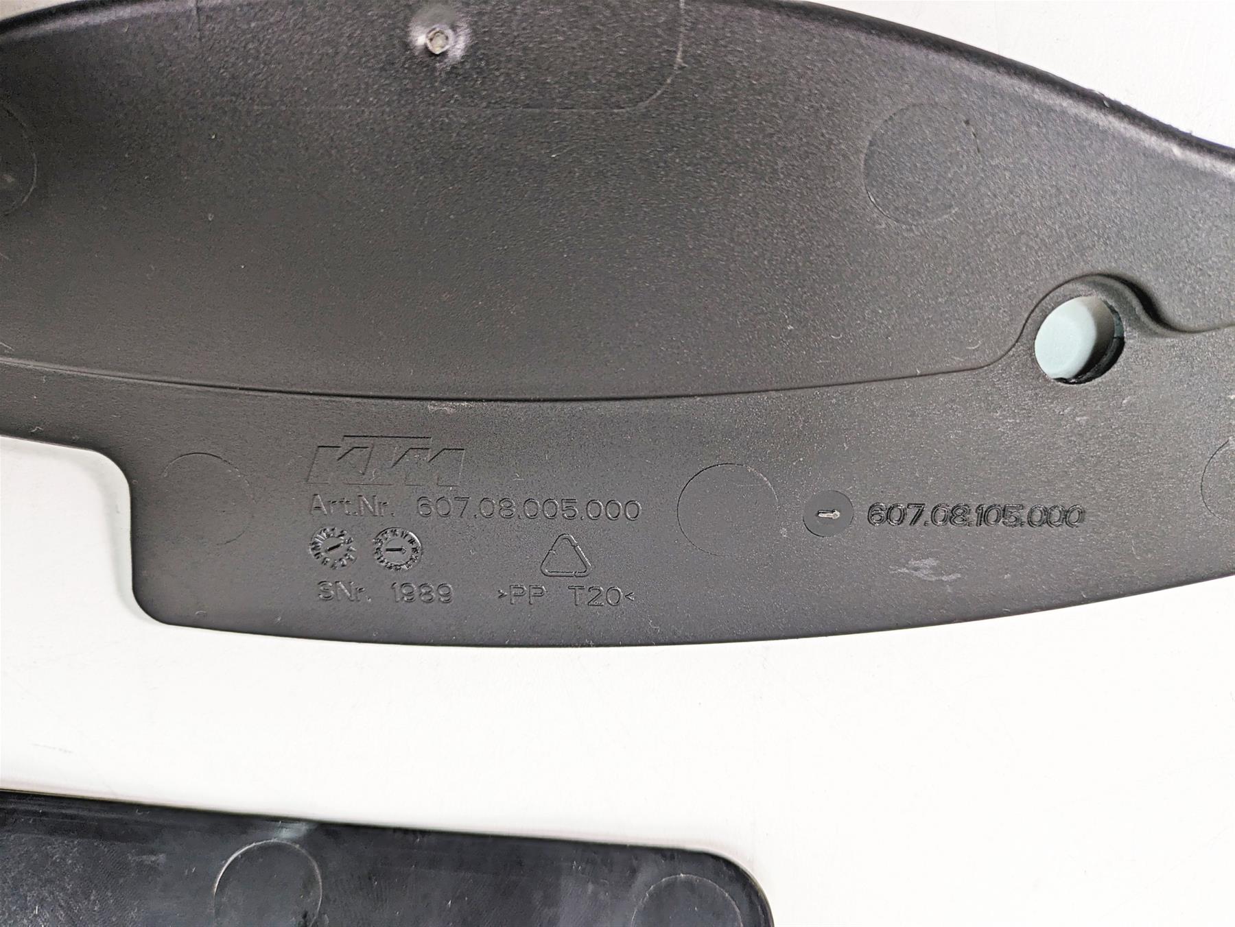 2020 KTM 1290 Super Adventure R Infill Dashboard Cover Fairing Set 60708105000 {{ shop.shopifyCountryName }} - Mototech271