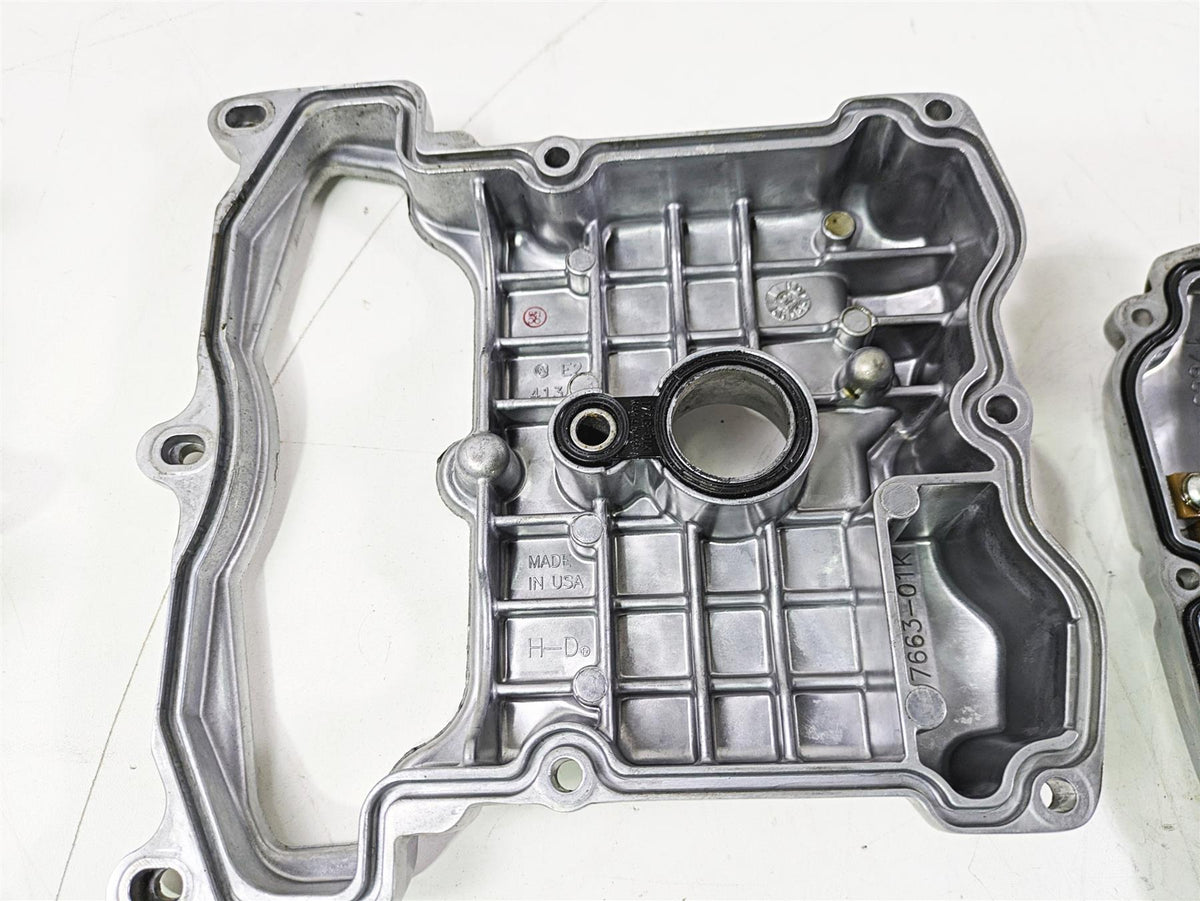 2010 Harley VRSCF Muscle Rod Cylinderhead Valve Cover Set 17663-01K {{ shop.shopifyCountryName }} - Mototech271